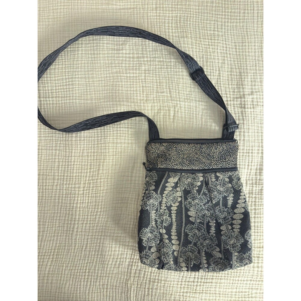 MARUCA Gray Black Grayscale Flower Pattern Crossbody Zipper Purse/Bag
